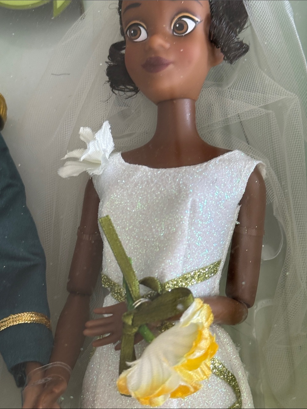New in Box Disney Princess Tiana & Prince Naveen Wedding Dolls - Picture 2 of 6